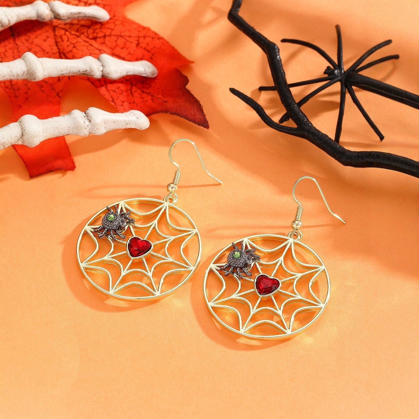 Fashionable And Personalized Spider Web Spider Pendant Earrings