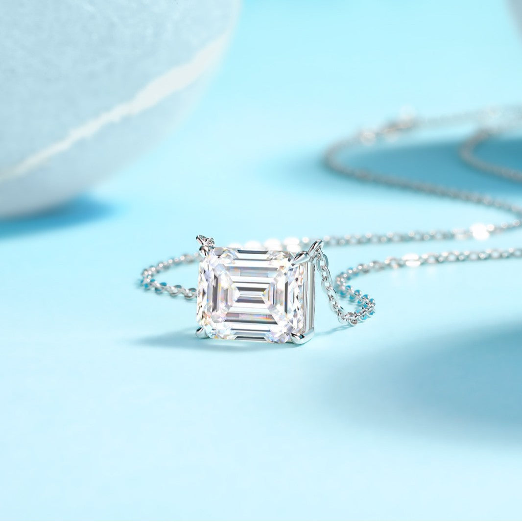 Moissanite Yis Style Horse Eye Pendant Necklace For Women